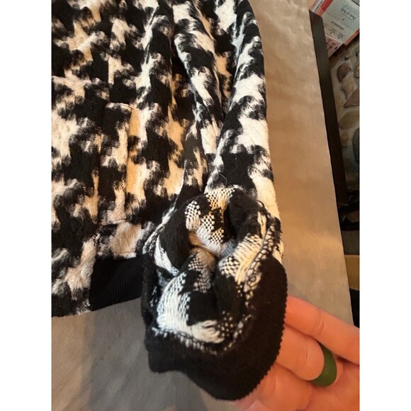 Ruff Hewn Grey black white Sweater Zip Up Women’s Size Large chic - Picture 8 of 9